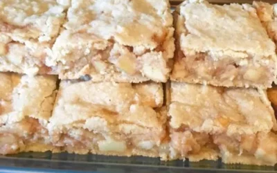 Friday Foodspiration: Cinnamon Apple Bars