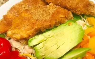 Friday Foodspiration: Crunchy Almond Chicken Tender Salad