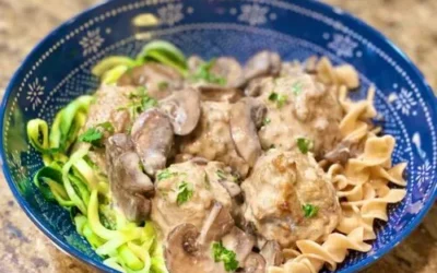 Friday Foodspiration: Turkey Stroganoff Meatballs